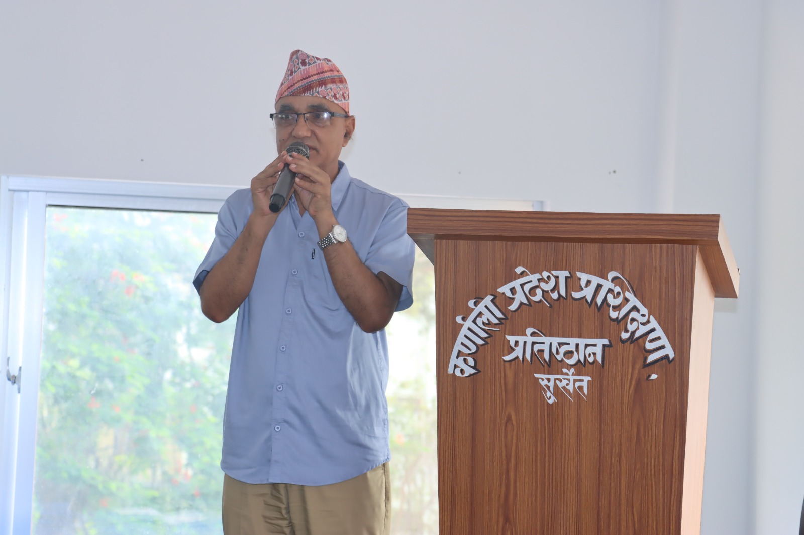  स्थानीय तहमा कार्यरत सहायकस्तर चौथो तहका कर्मचारीहरुको लागि ३२ कार्यदिने सेवाकालीन तालिमको समापन समारोह माननीय मुख्यमन्त्रीज्यूको उपस्थितिमा